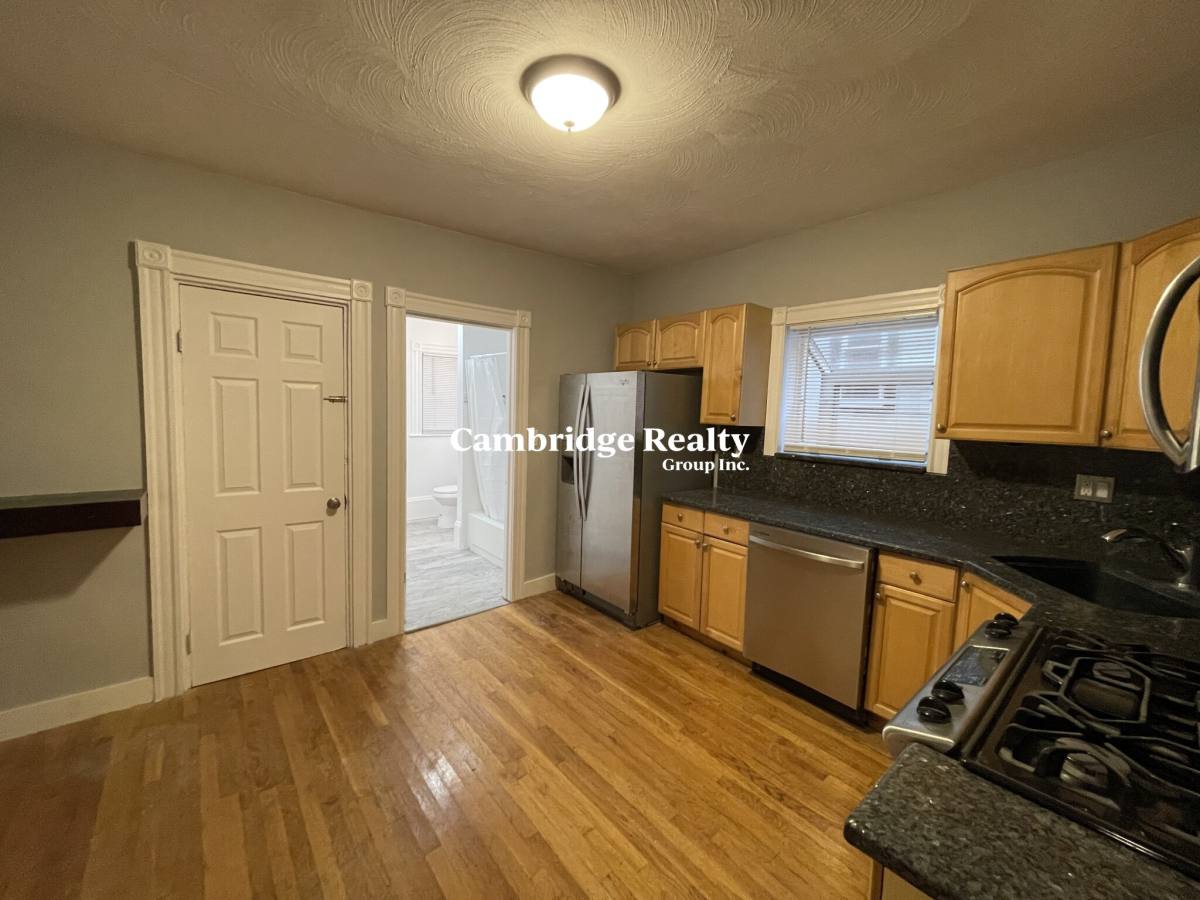 Apartment for rent at 35 Cameron Ave #2T, Somerville, MA 02144