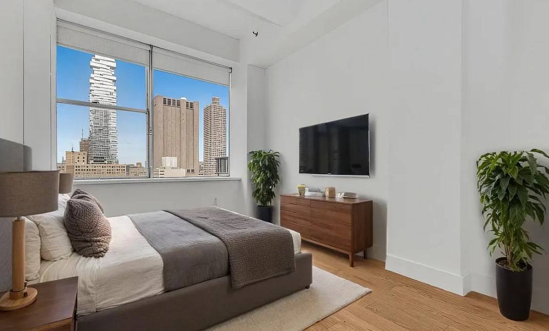 Apartment for rent at 120 Church St #1809, New York, NY 10007