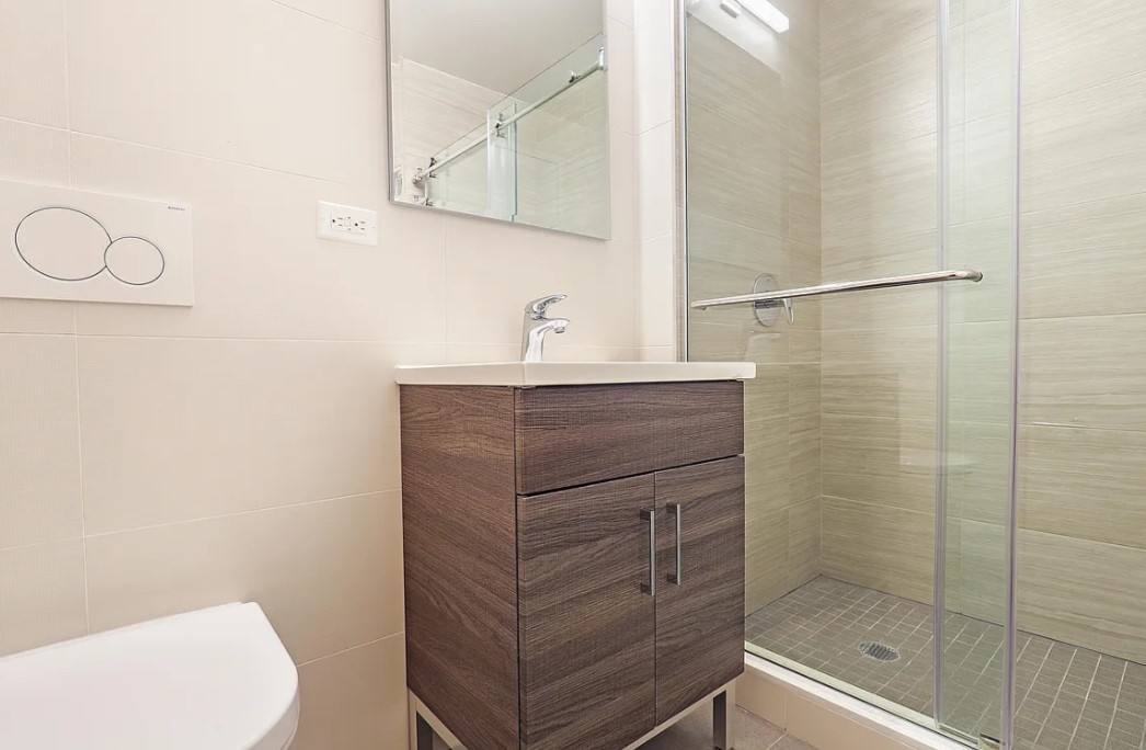 Apartment for rent at 251 W 48th St #21J, New York, NY 10036
