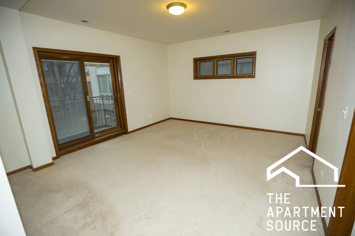 Apartment for rent at 670 N Peoria St #2, Chicago, IL 60642