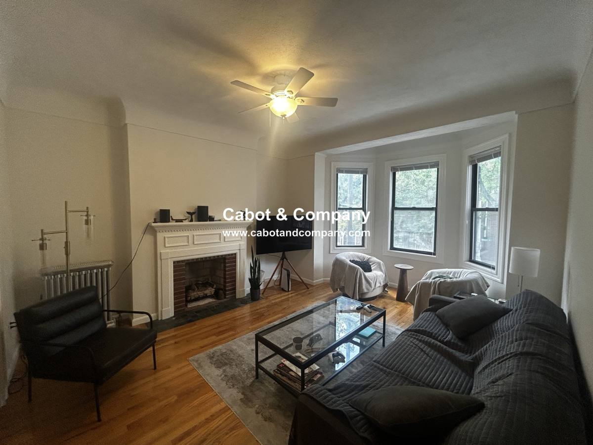 Apartment for rent at 65 Berkeley St #1, Boston, MA 02116