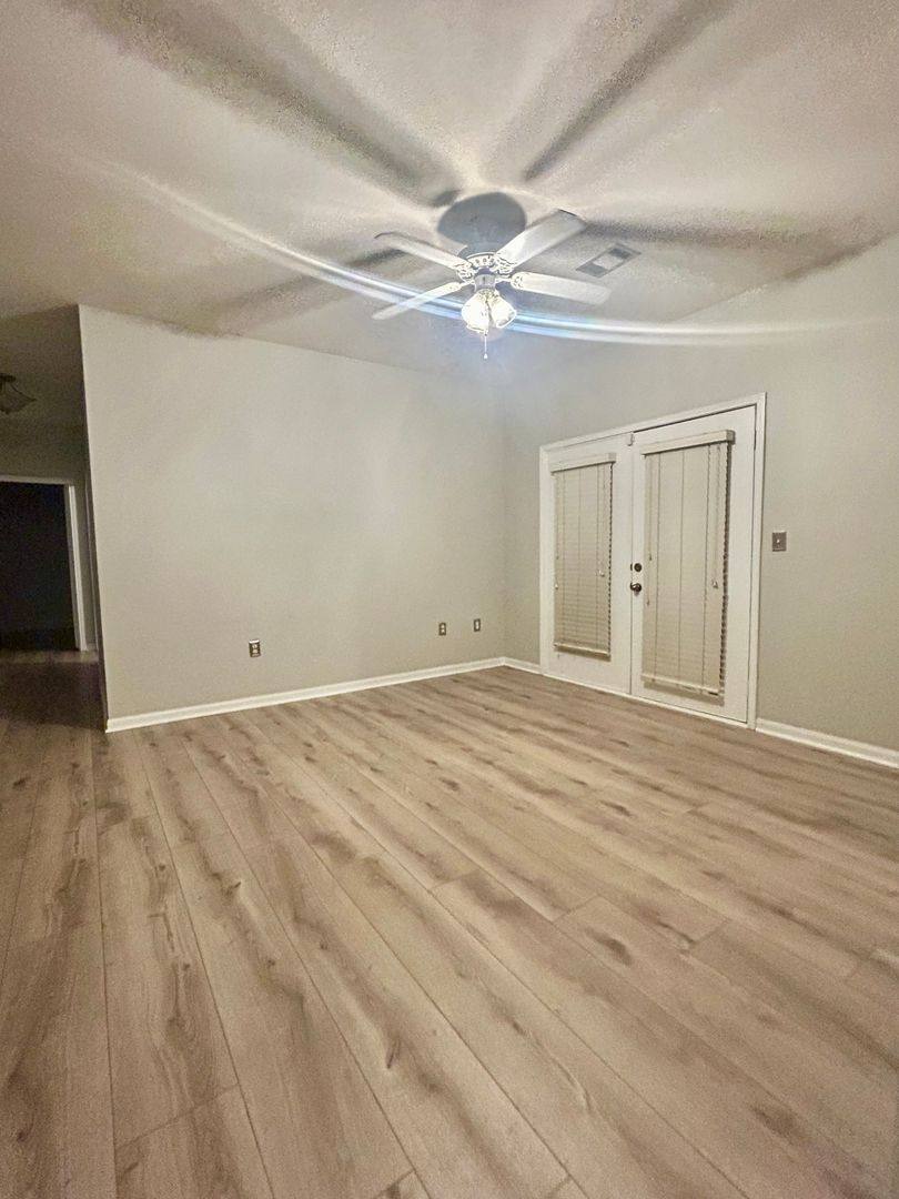 House for rent at 3297 S College St, Auburn, AL 36830