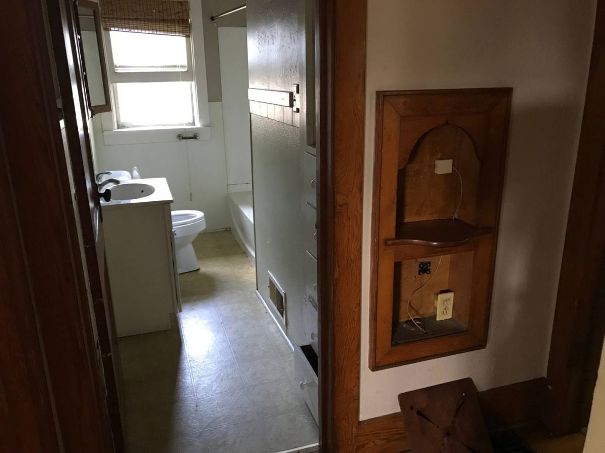 House for rent at 930 Hudson Ave, Iowa City, IA 52240
