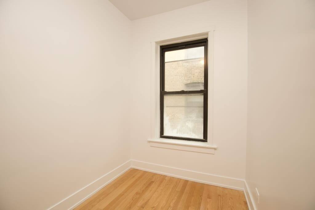 Apartment for rent at 3298 Schubert, Chicago, IL 60647