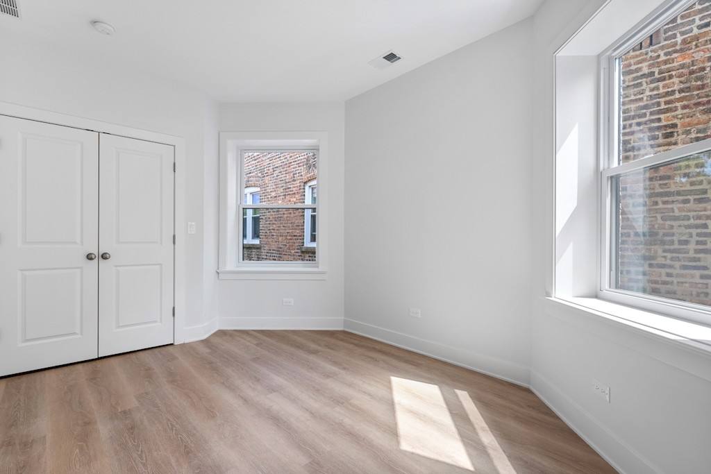 Apartment for rent at 6421 Washtenaw #10Q, Chicago, IL 60645