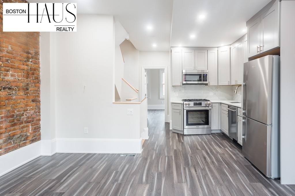 Apartment for rent at 45 Clarendon St, Boston, MA 02116