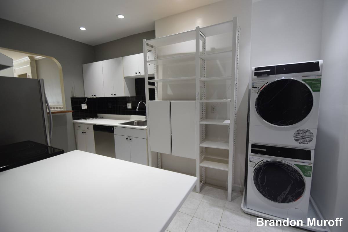 Apartment for rent at 1402 Beacon St #3, Brookline, MA 02446