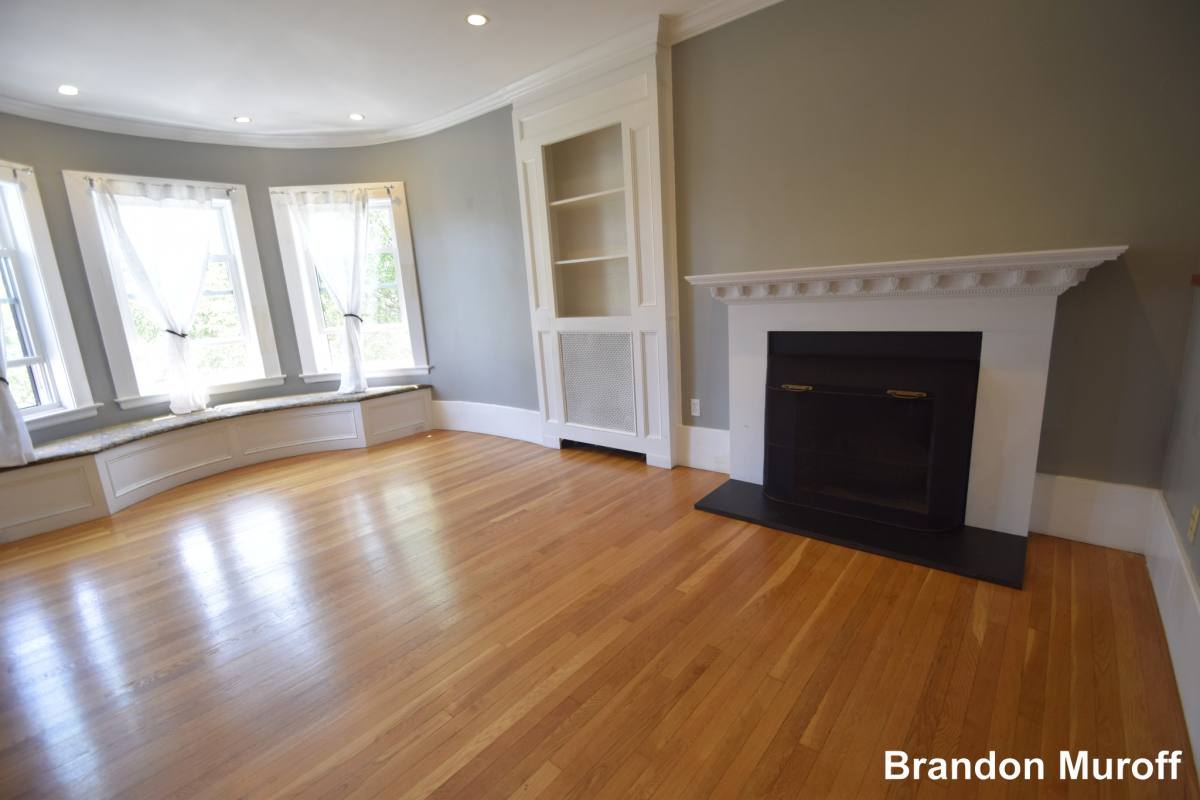 Apartment for rent at 1402 Beacon St #3, Brookline, MA 02446