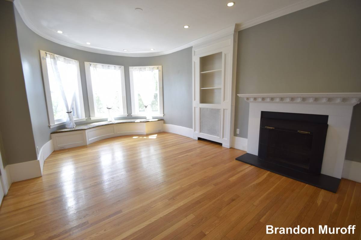 Apartment for rent at 1402 Beacon St #3, Brookline, MA 02446