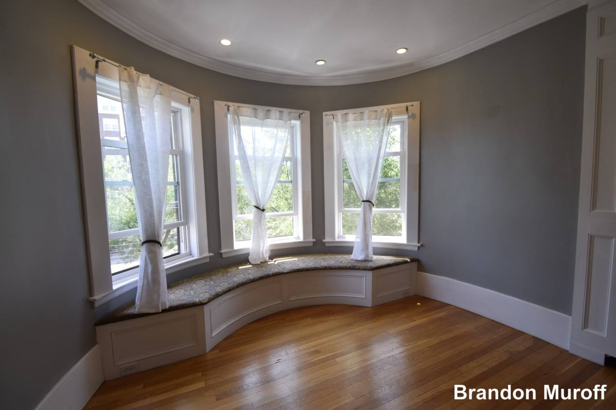 Apartment for rent at 1402 Beacon St #3, Brookline, MA 02446