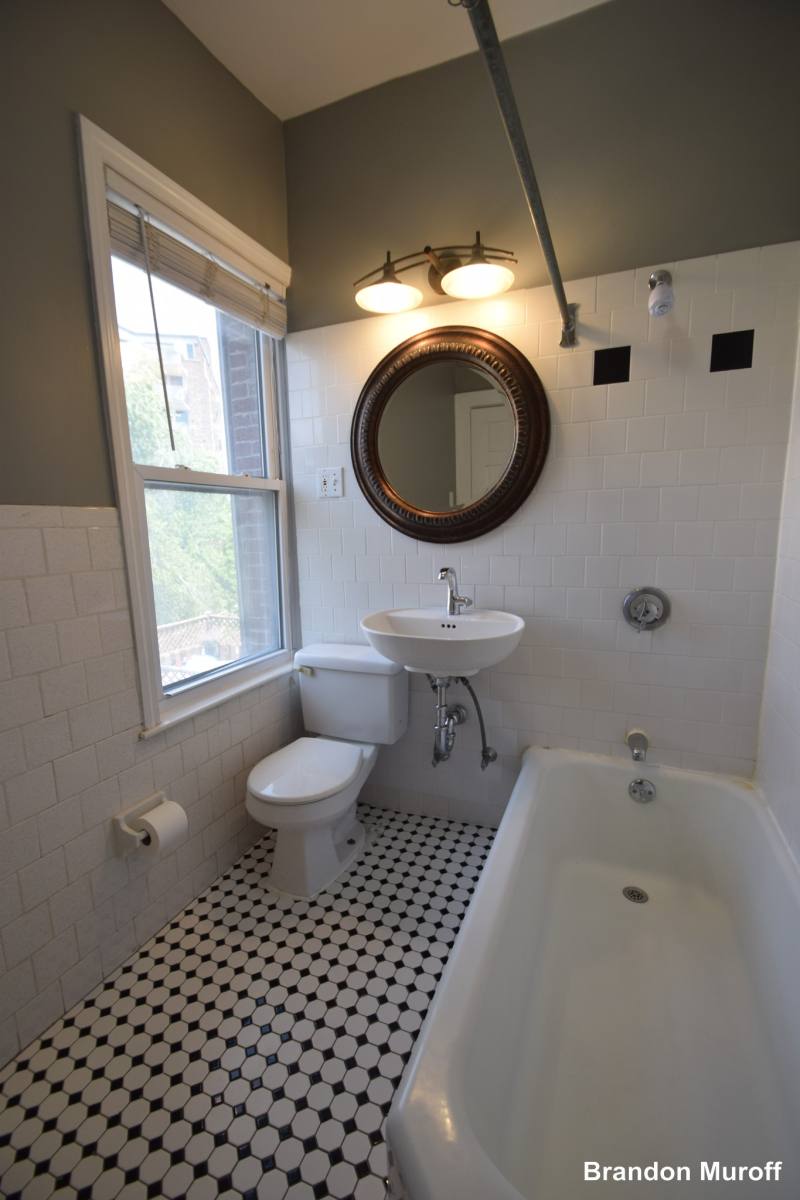 Apartment for rent at 1402 Beacon St #3, Brookline, MA 02446
