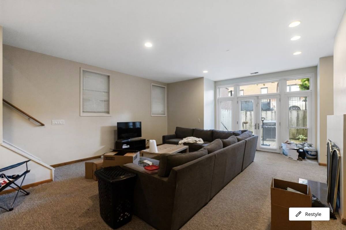 Apartment for rent at 2338 Greenview #1, Chicago, IL 60614