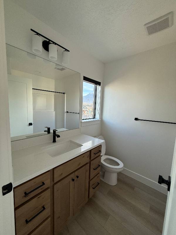 Townhouse for rent at 43 N 100 E, American Fork, UT 84003