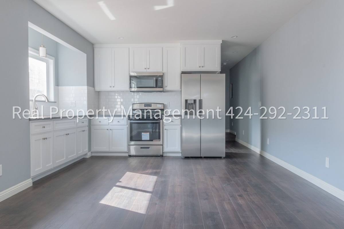 Apartment for rent at 1352 E 23rd St, Los Angeles, CA 90011