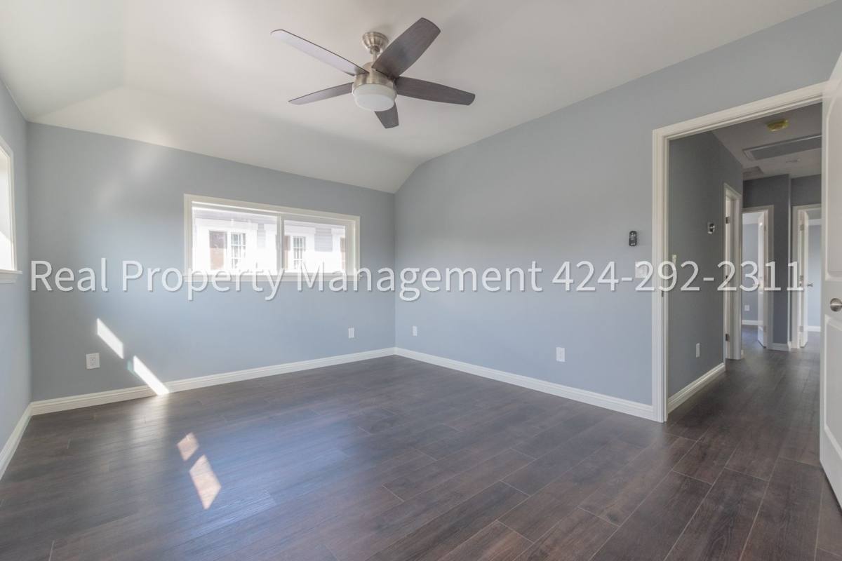 Apartment for rent at 1352 E 23rd St, Los Angeles, CA 90011