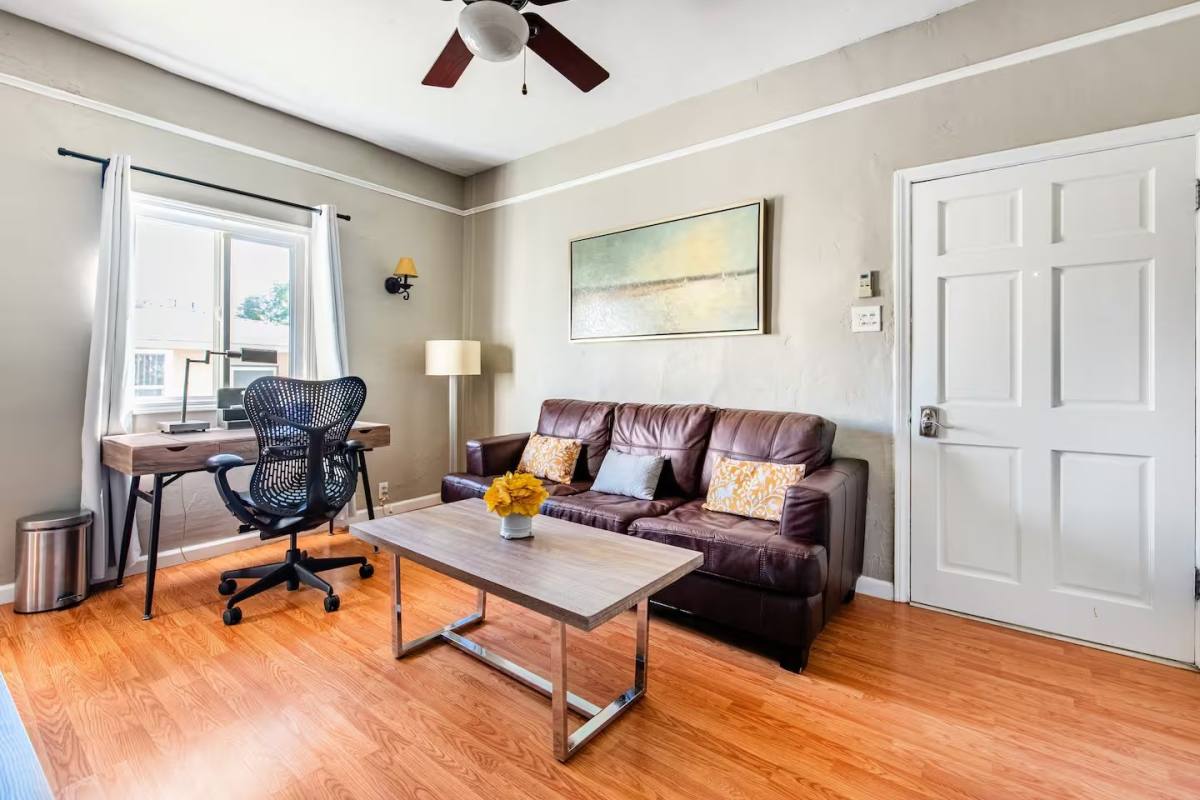 Apartment for rent at 77 W Glenarm St, Pasadena, CA 91105