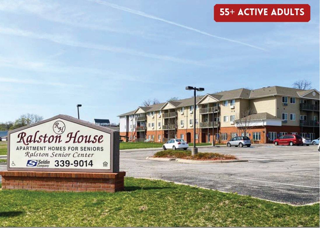 Apartment for rent at 7301 Q St, Omaha, NE 68127
