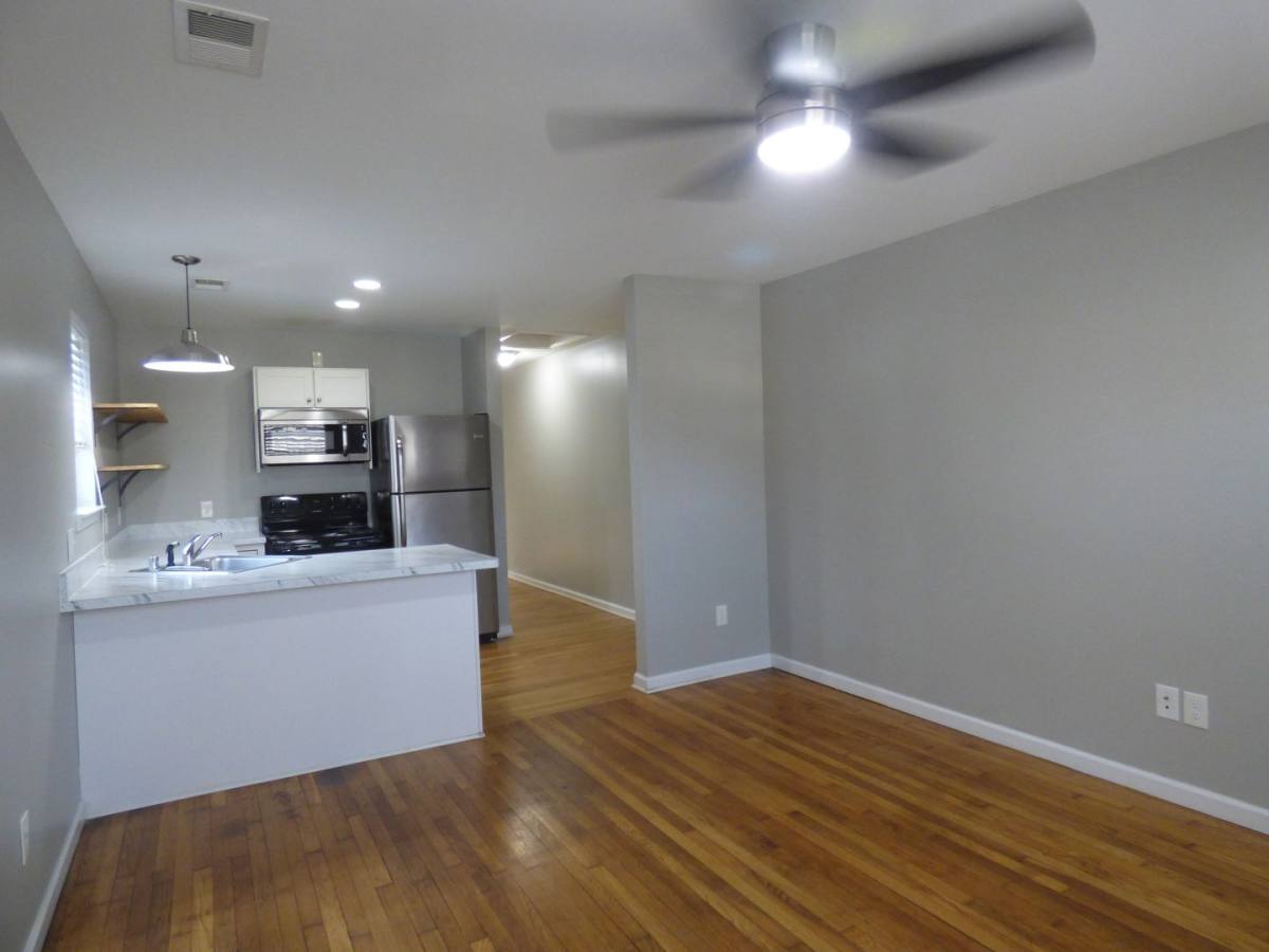Apartment for rent at 914 N Limestone St, Lexington, KY 40505
