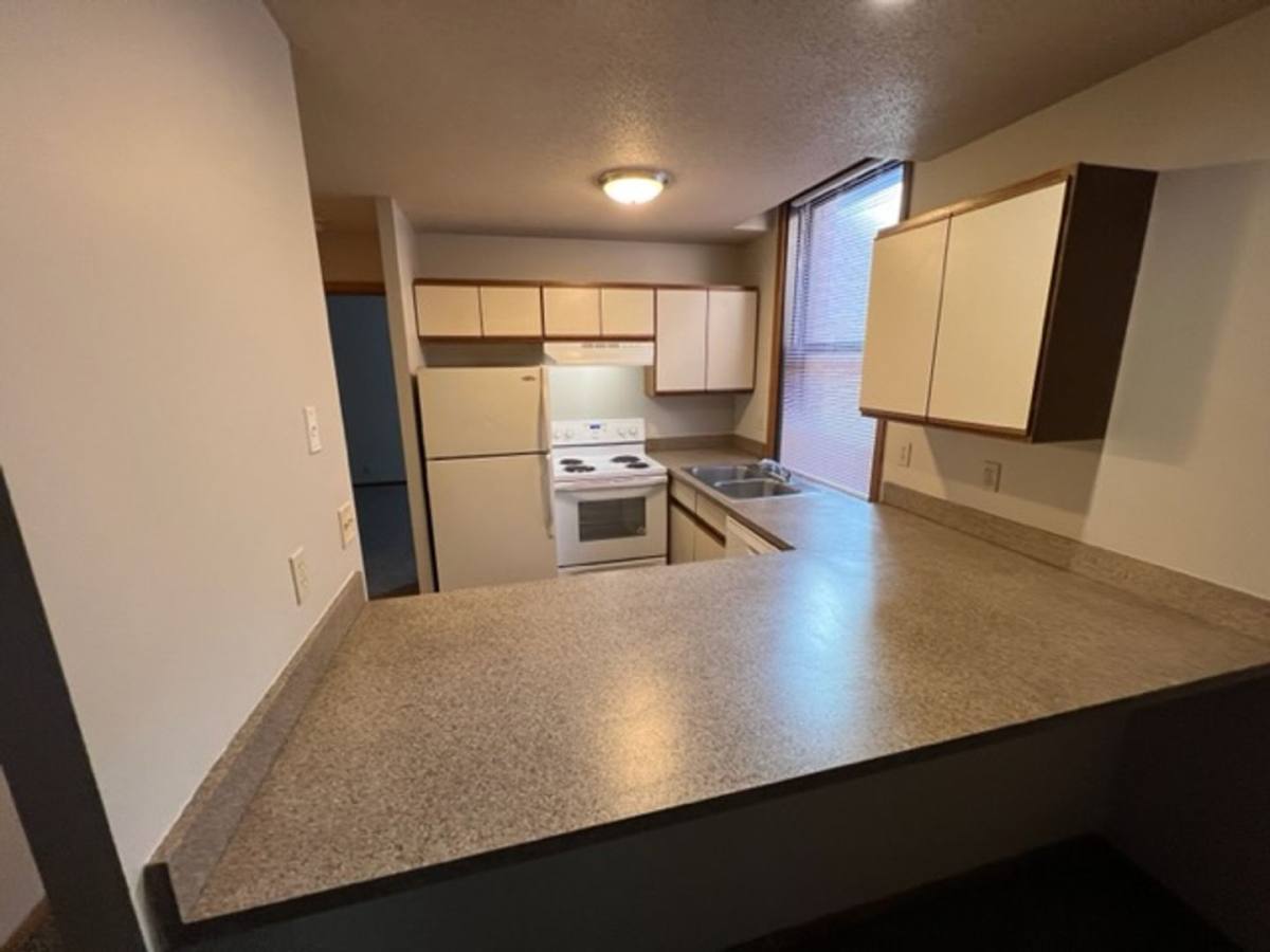 Apartment for rent at 1913 Farnam St, Omaha, NE 68102