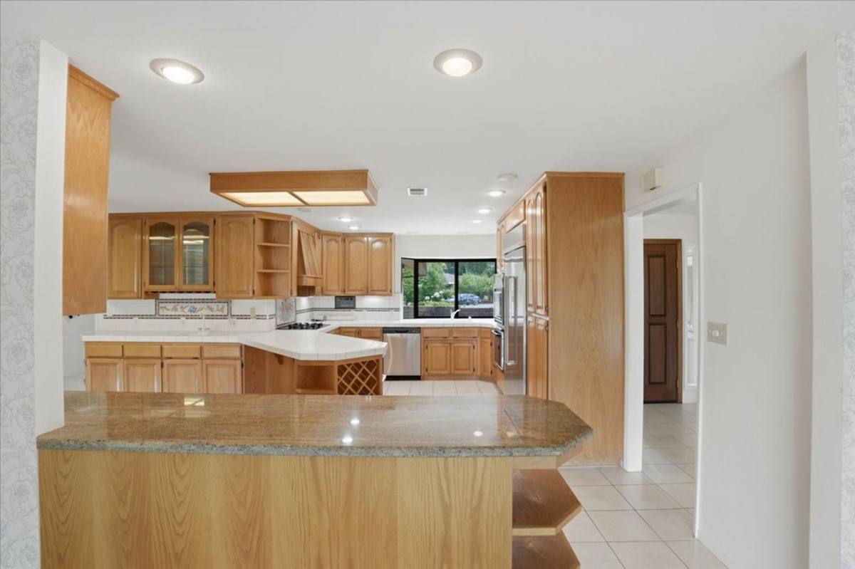 House for rent at 654 Jerome St, Davis, CA 95616