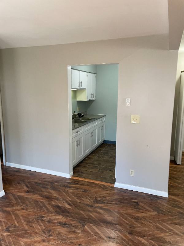 Apartment for rent at 616 S Main St, Shreve, OH 44676