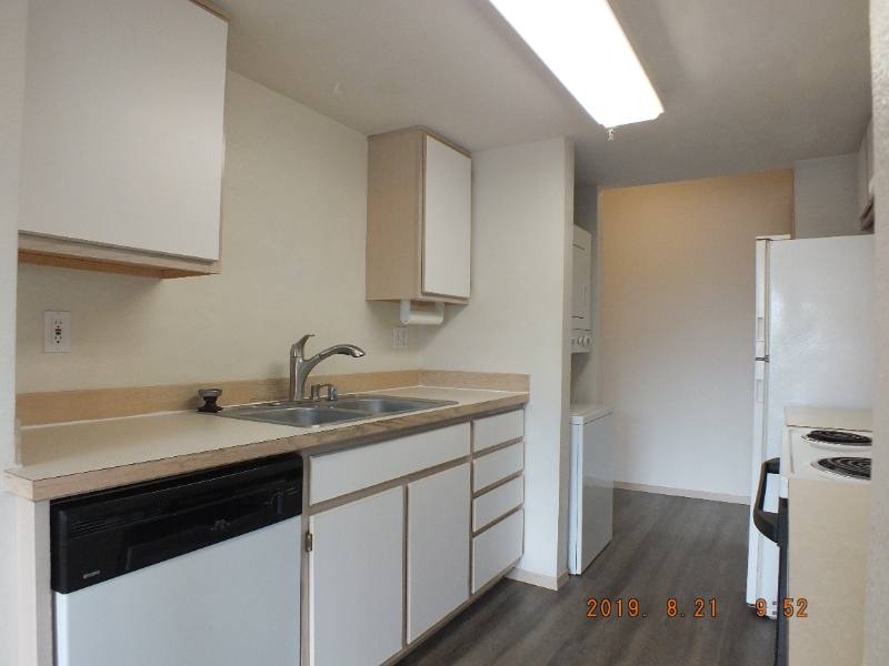 Apartment for rent at 12549 28th Ave NE, Seattle, WA 98125