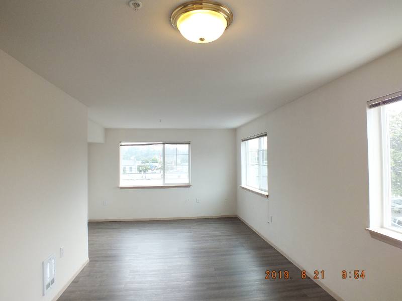 Apartment for rent at 12549 28th Ave NE, Seattle, WA 98125