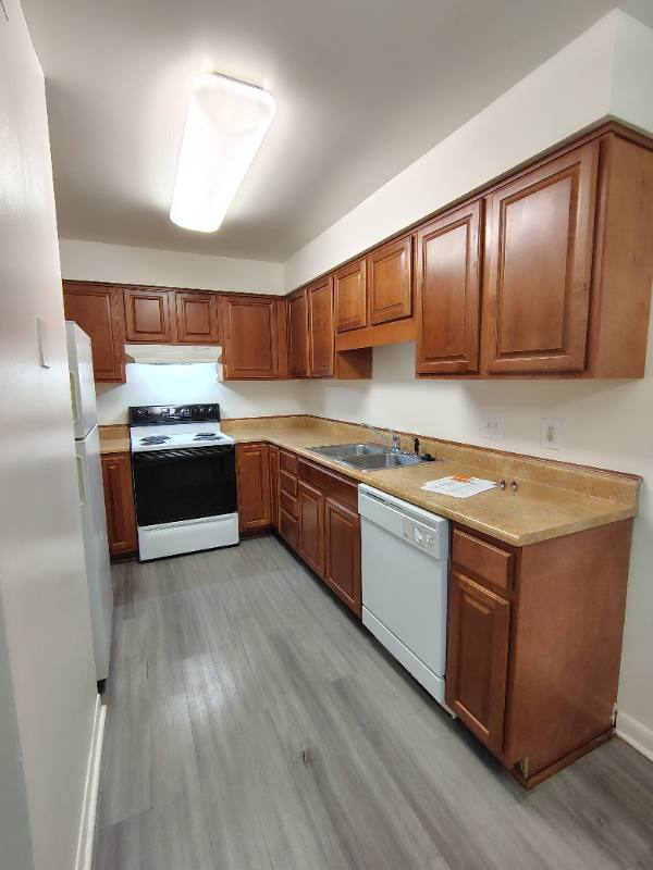 Apartment for rent at 600 Reusens Rd, Lynchburg, VA 24503