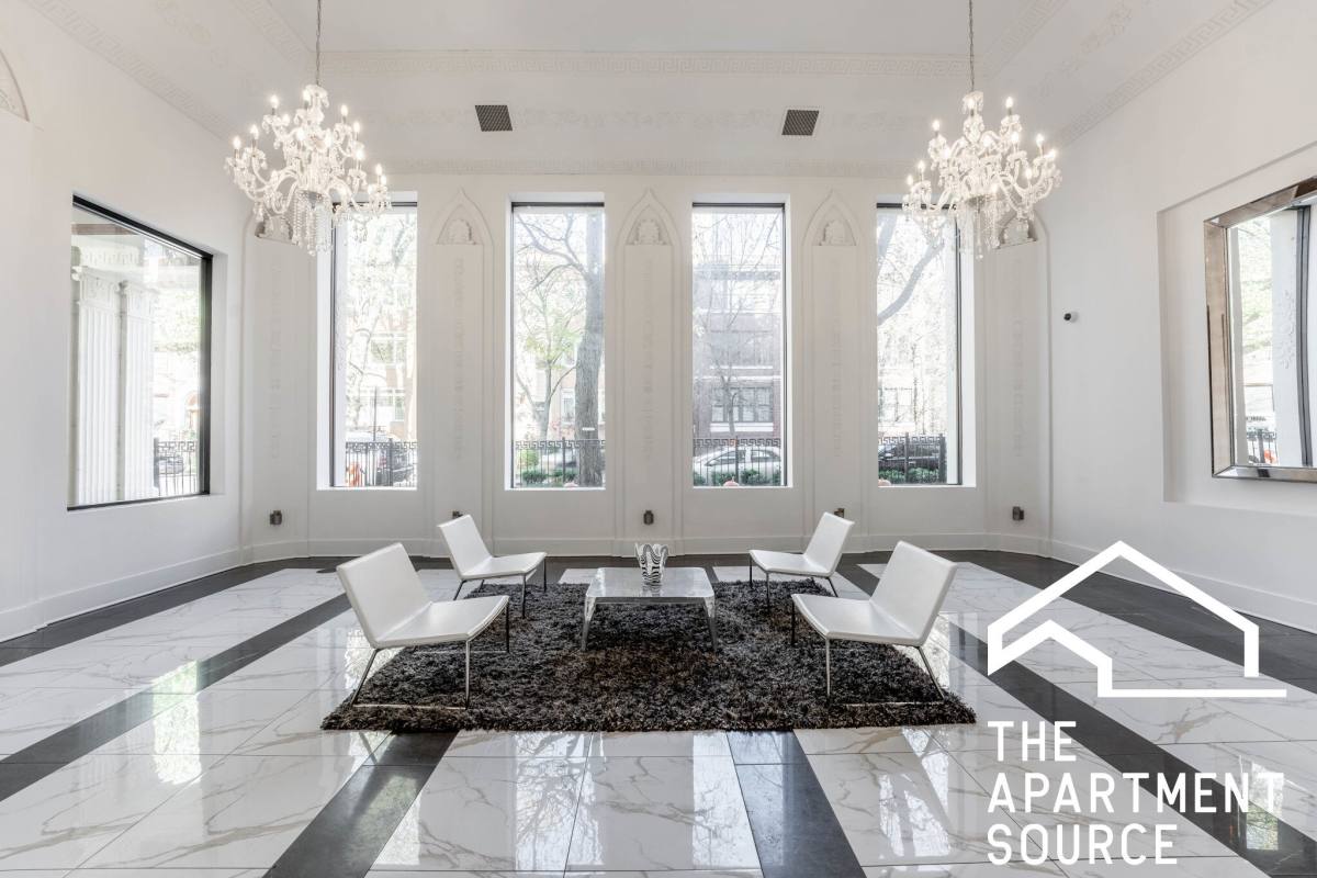 Condo for rent at 925 W Carmen Ave, Chicago, IL 60640