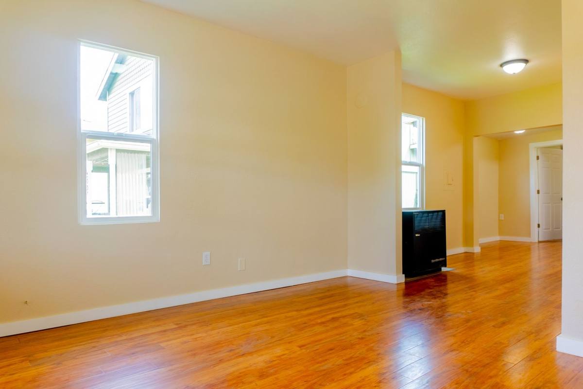 House for rent at 2013 Martin Luther King Jr Way, Tacoma, WA 98405