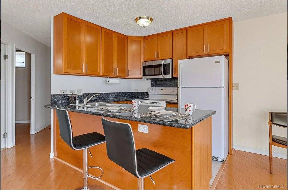 Condo for rent at 98-099 Uao Place, Aiea, HI 96701