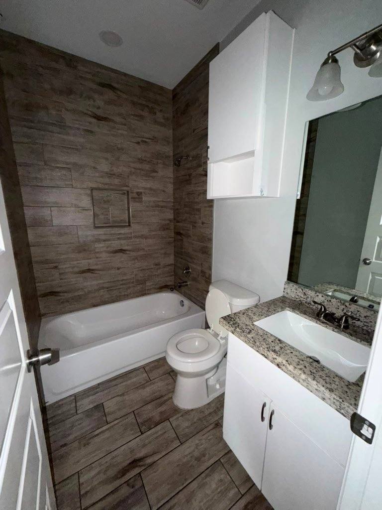 Apartment for rent at 1403 W Heritage Dr, Pharr, TX 78577