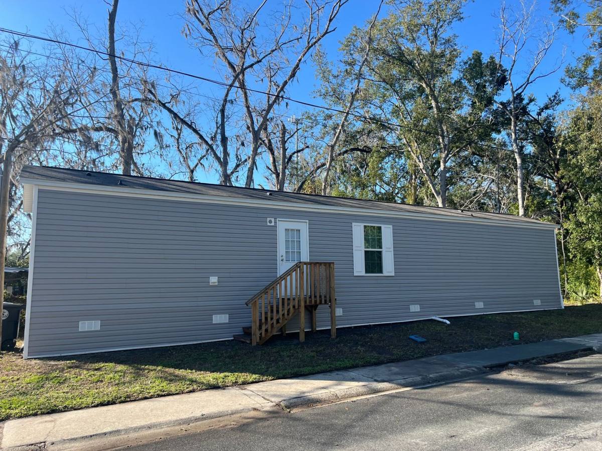 House for rent at 903 Broome Ave NW, Live Oak, FL 32064