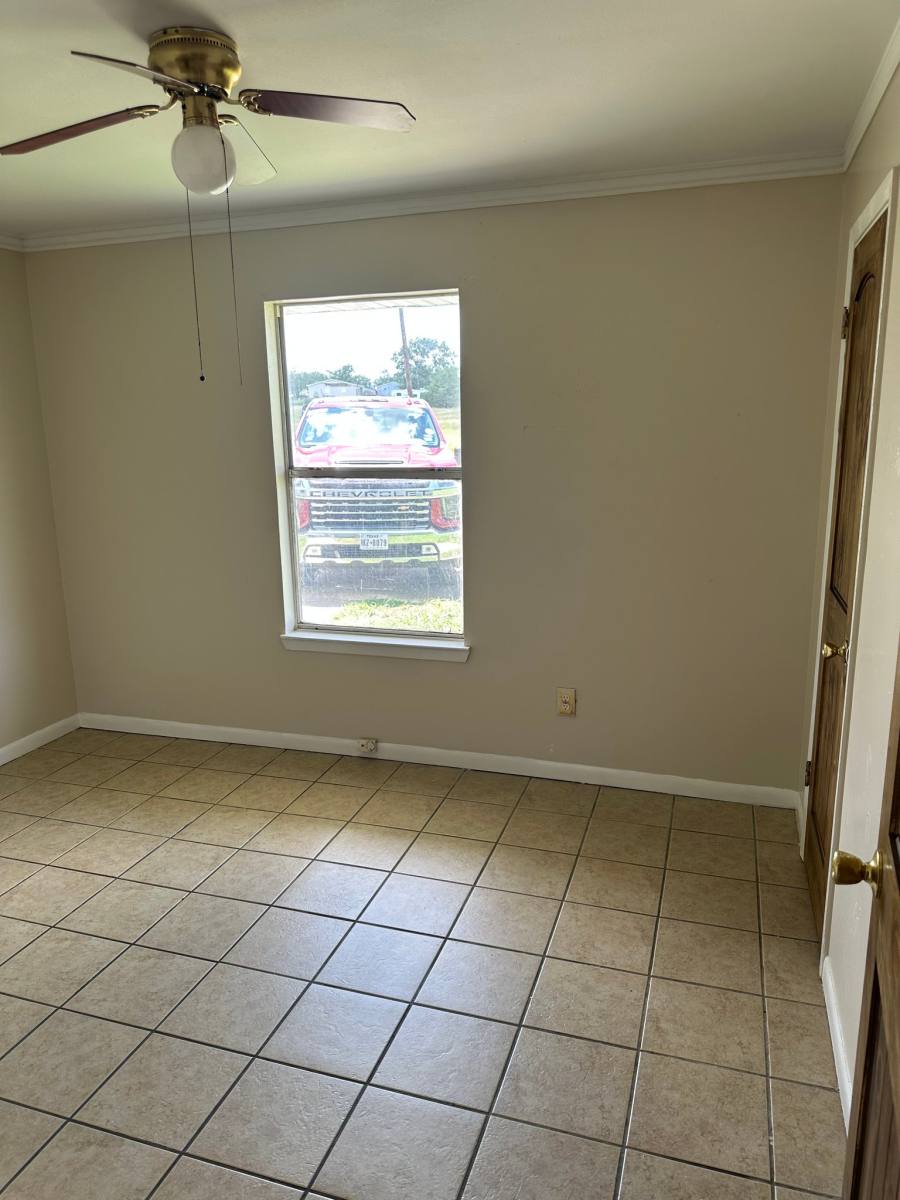 House for rent at 194 Blake Lane, China Spring, TX 76633