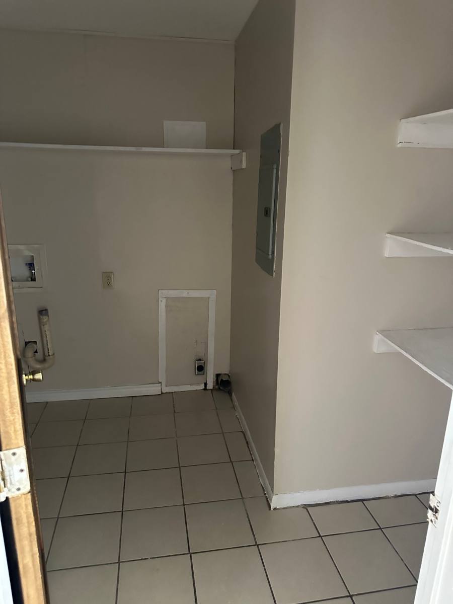 House for rent at 194 Blake Lane, China Spring, TX 76633