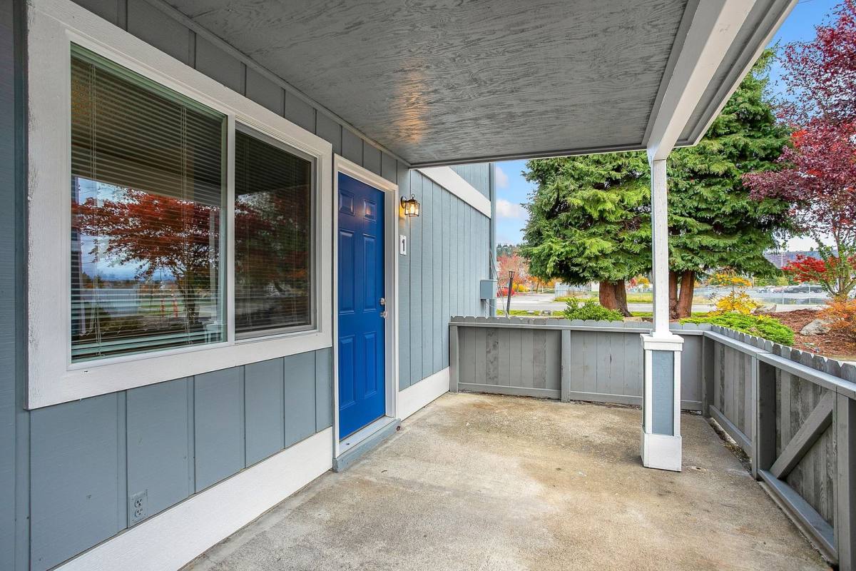 Condo for rent at 1418 Valley Ave E, Sumner, WA 98390
