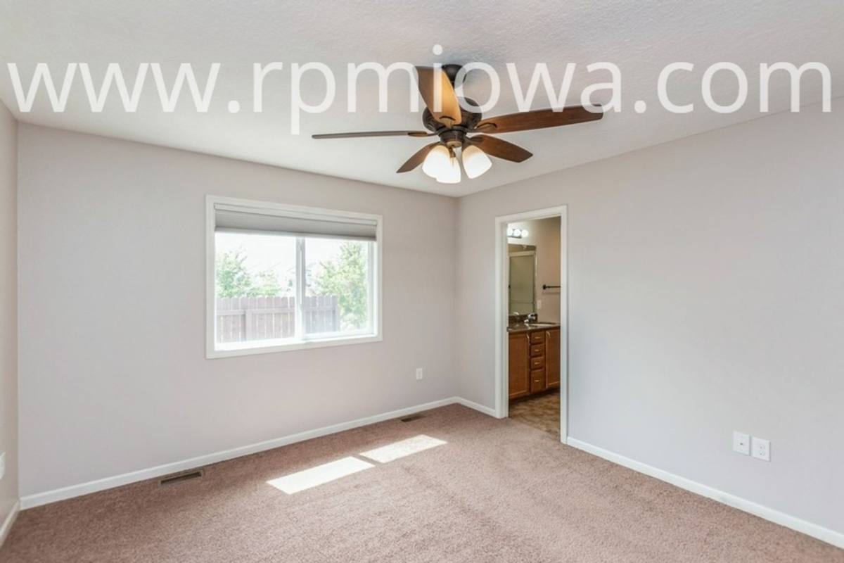 House for rent at 5016 NE Innsbruck Dr, Ankeny, IA 50021