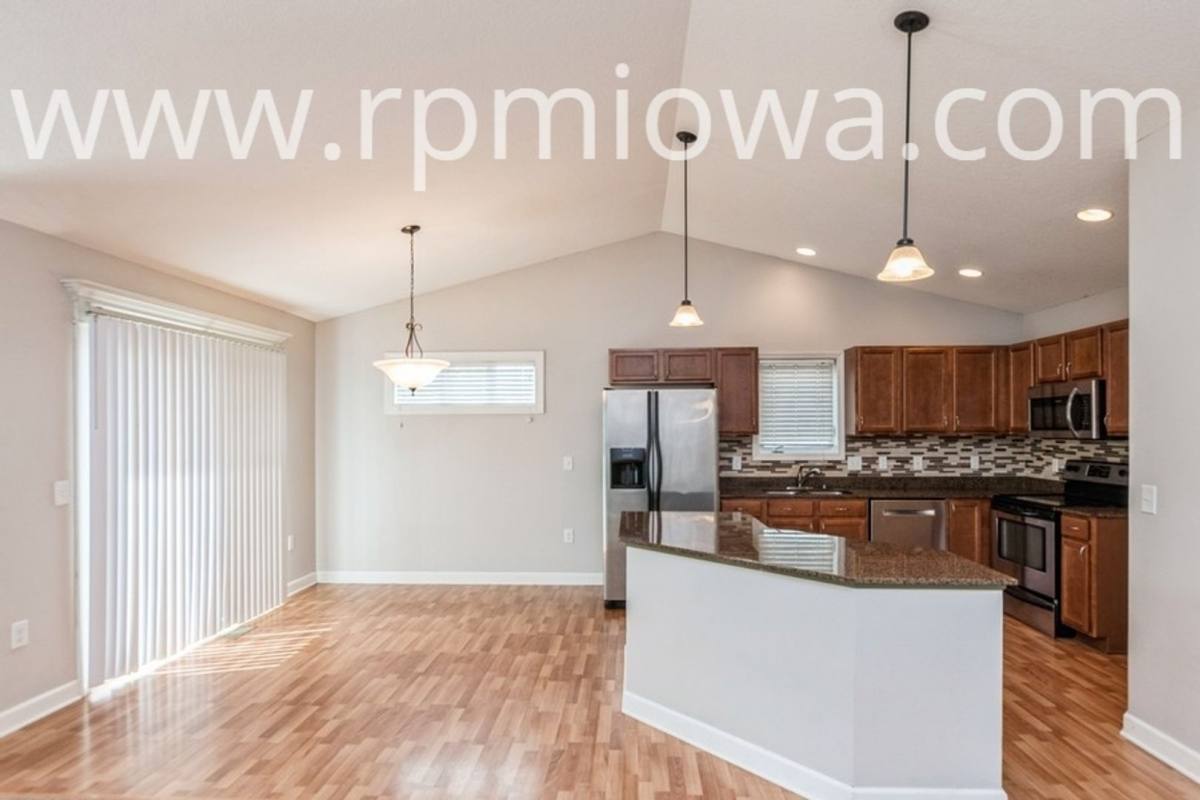 House for rent at 5016 NE Innsbruck Dr, Ankeny, IA 50021