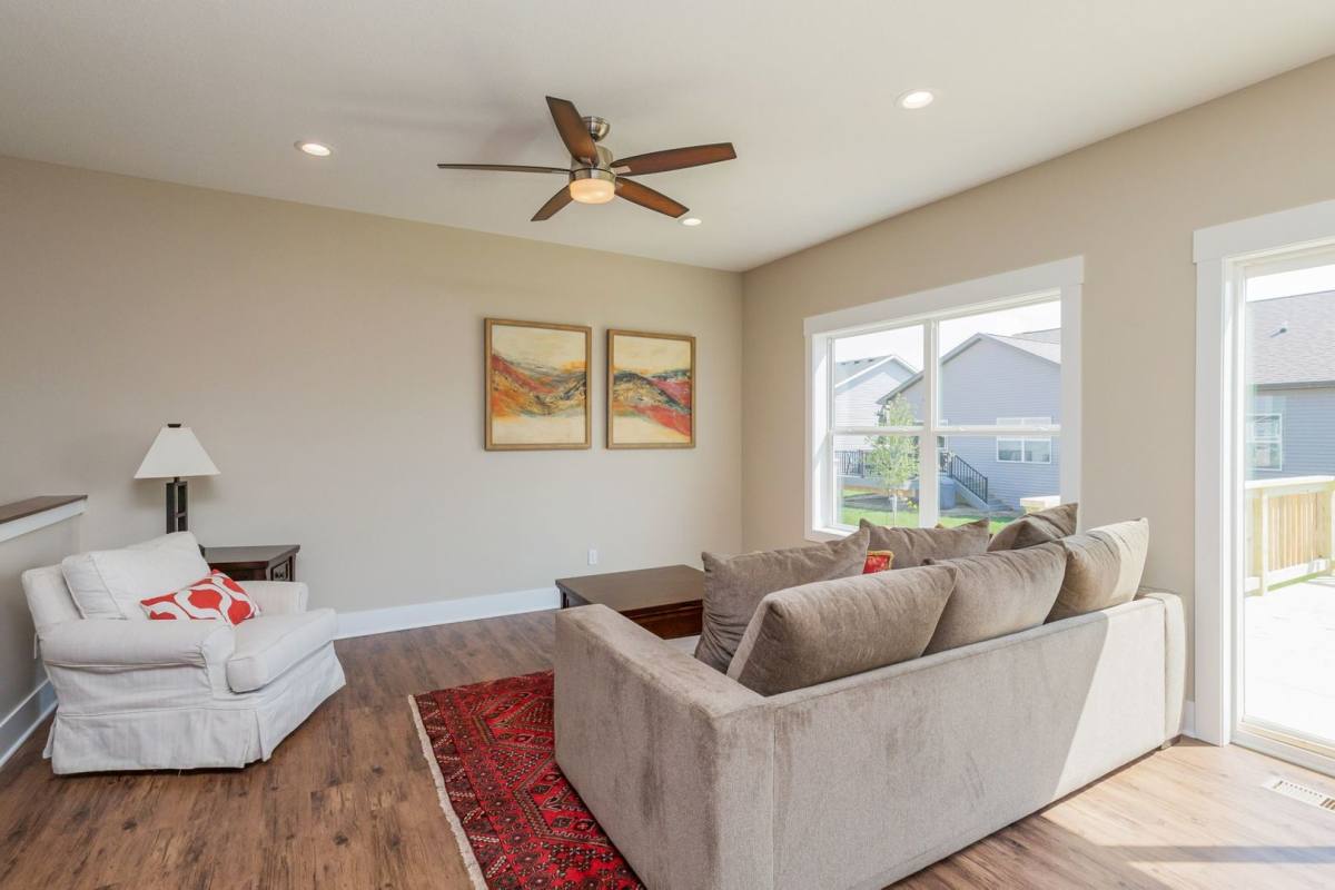 Apartment for rent at 1102-1104 Pueblo, Nevada, IA 50201