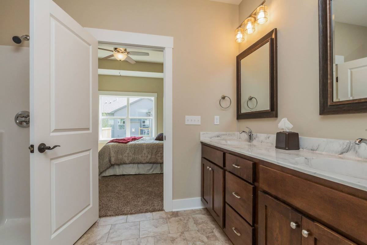 Apartment for rent at 1102-1104 Pueblo, Nevada, IA 50201