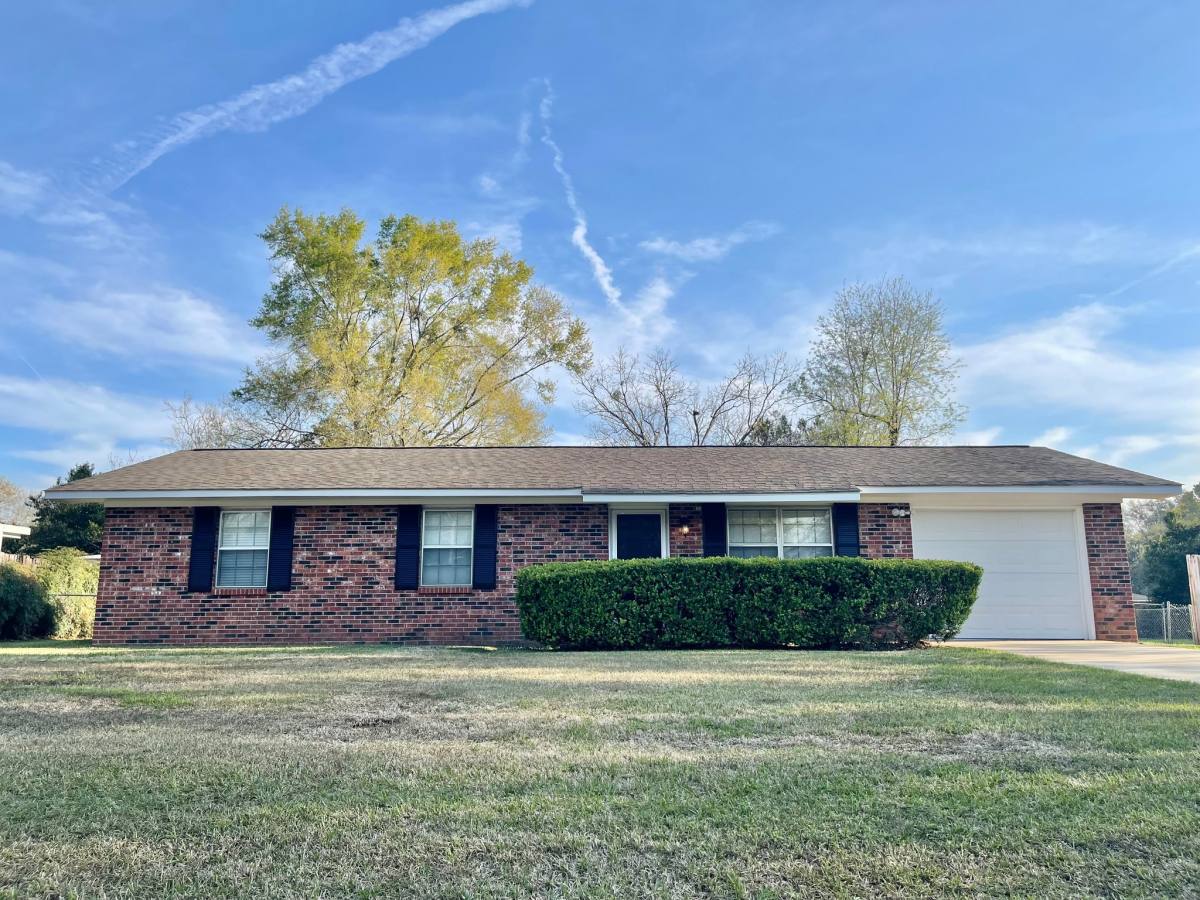House for rent at 1206 Stephen Lane, Albany, GA 31705