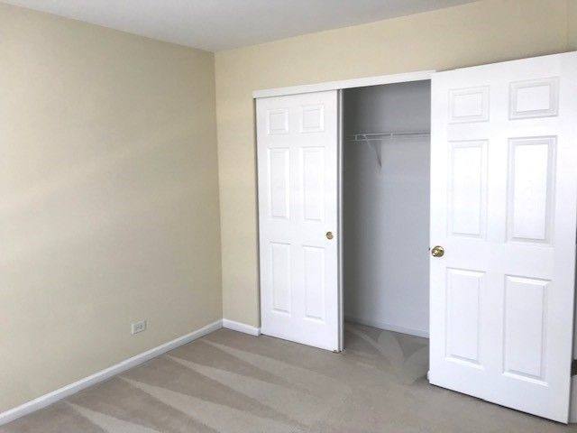 Townhouse for rent at 2440 Oneida Lane, Naperville, IL 60563