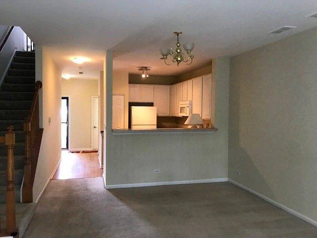 Townhouse for rent at 2440 Oneida Lane, Naperville, IL 60563