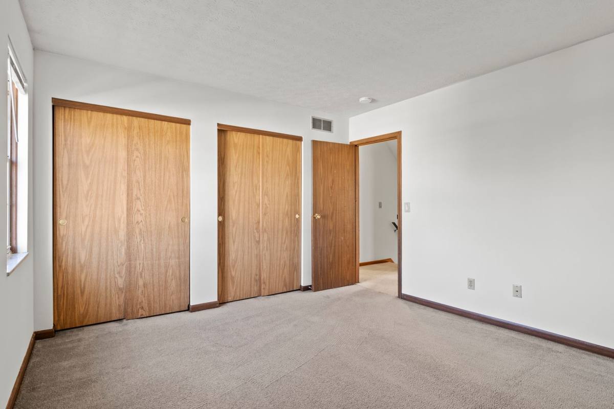 Apartment for rent at 1310-1316 Palmer House Court, Columbus, OH 43235