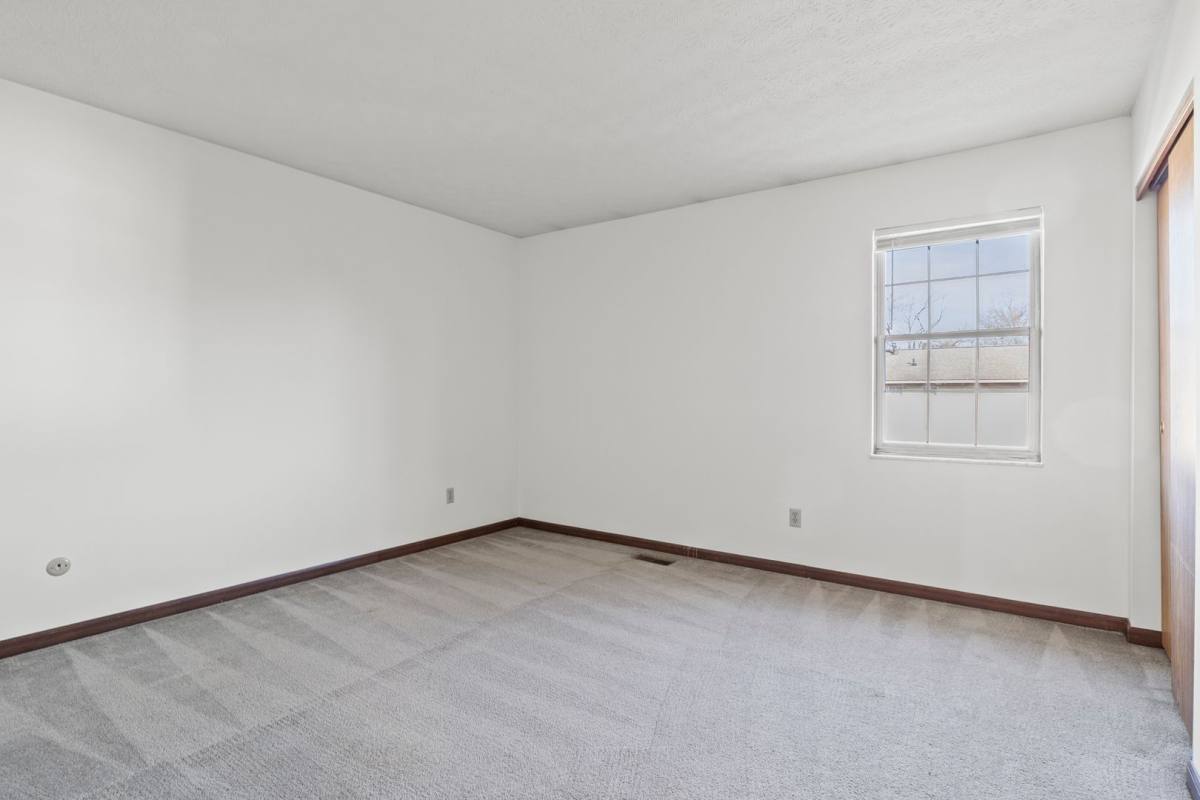 Apartment for rent at 1310-1316 Palmer House Court, Columbus, OH 43235