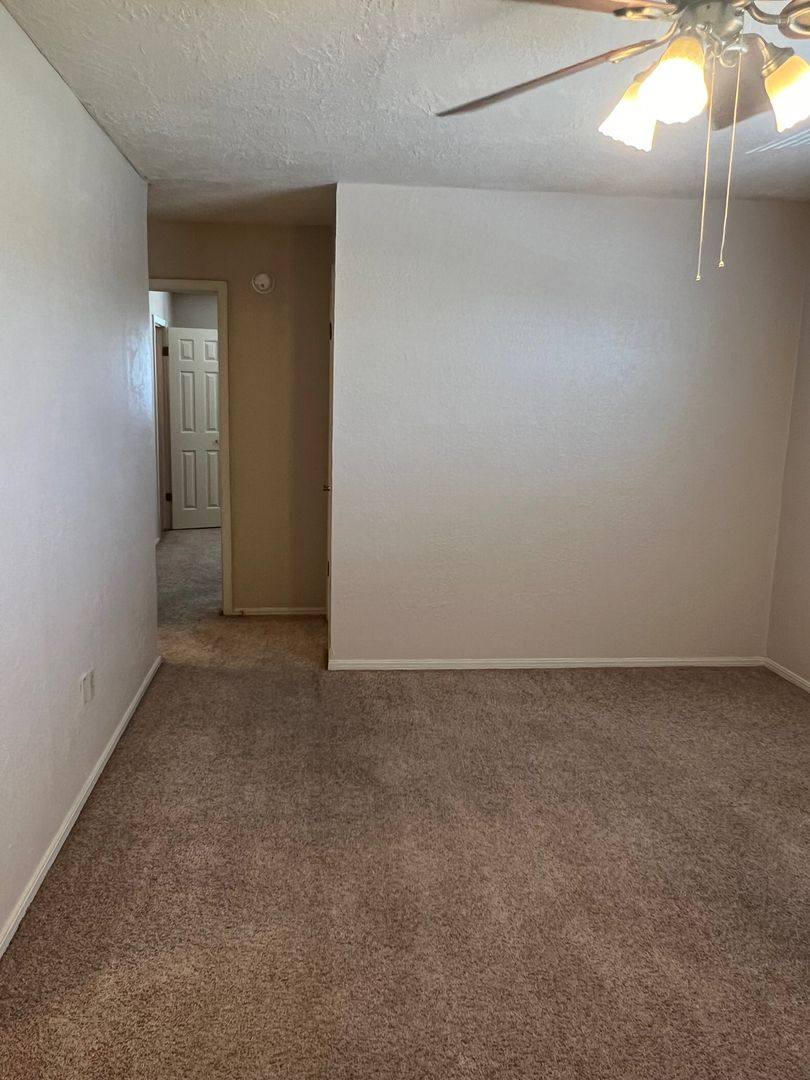Apartment for rent at 1420 NW Hunter Rd, Lawton, OK 73505