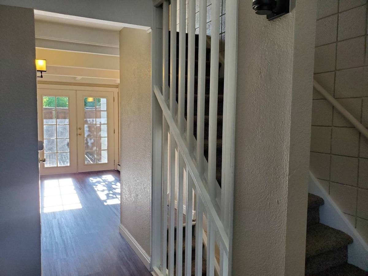 Townhouse for rent at 3574 Broadway, Boulder, CO 80304