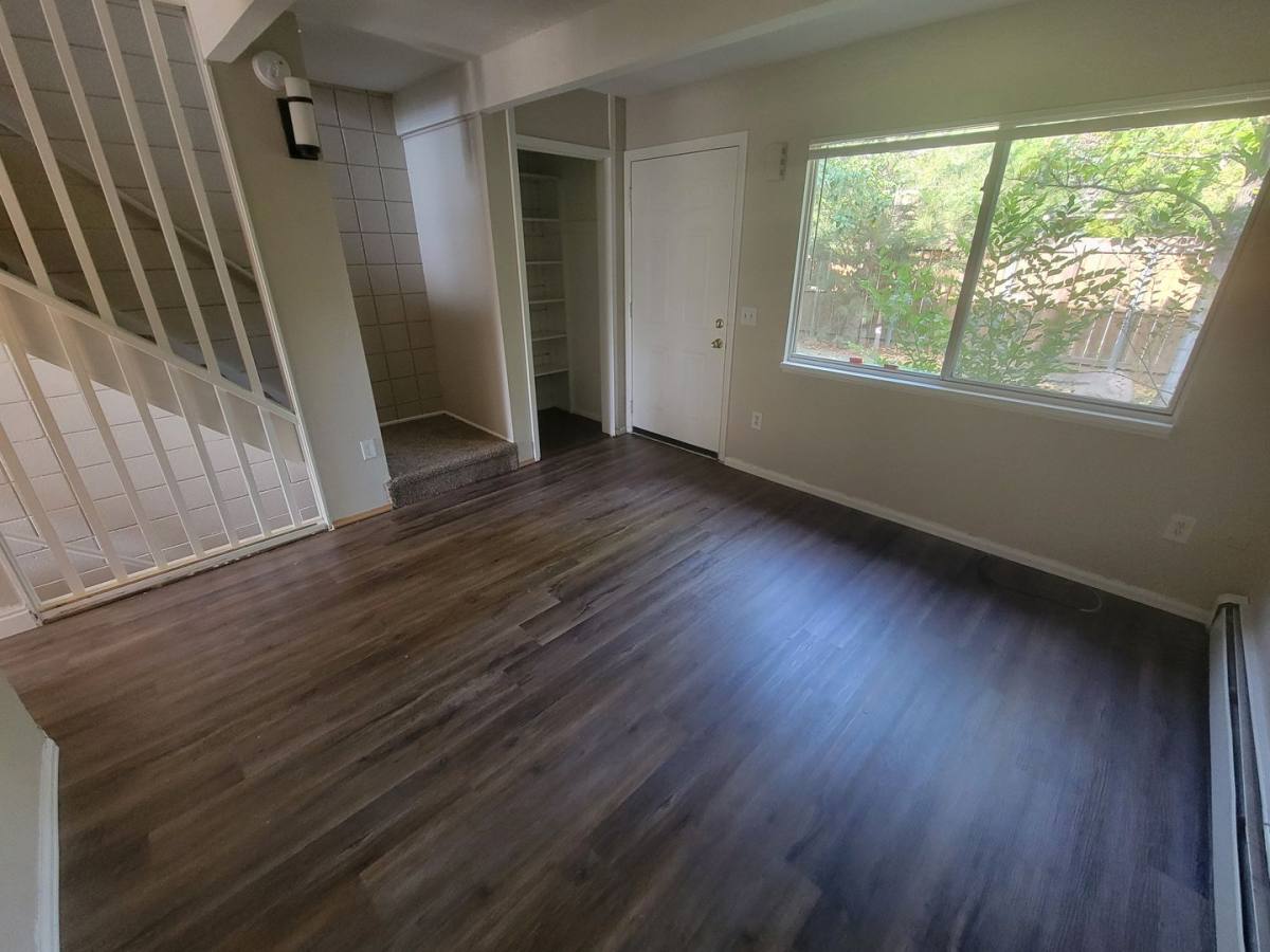 Townhouse for rent at 3574 Broadway, Boulder, CO 80304