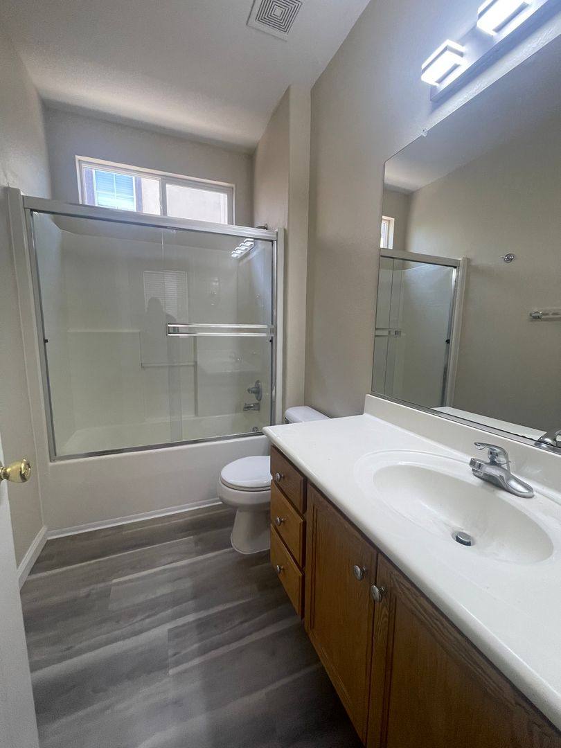 House for rent at 836 Shasta Daisy Dr, Brentwood, CA 94513