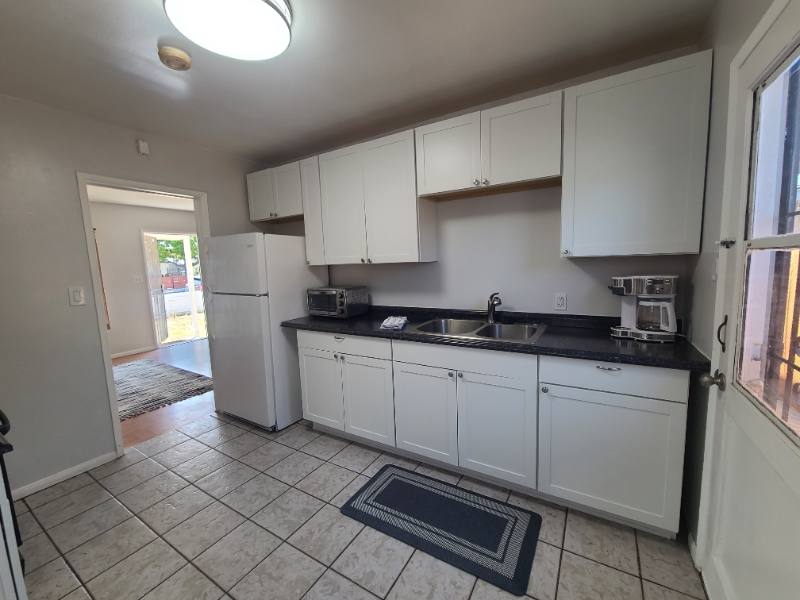 Apartment for rent at 804 S V Ave, National City, CA 91950